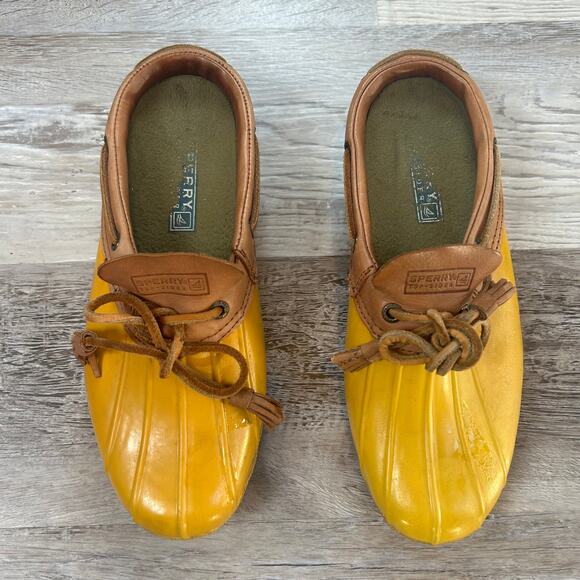 Sperry Duck Shoes Size 7.5 Yellow Rubber Leather Waterproof Classic Retro Style - Picture 1 of 7